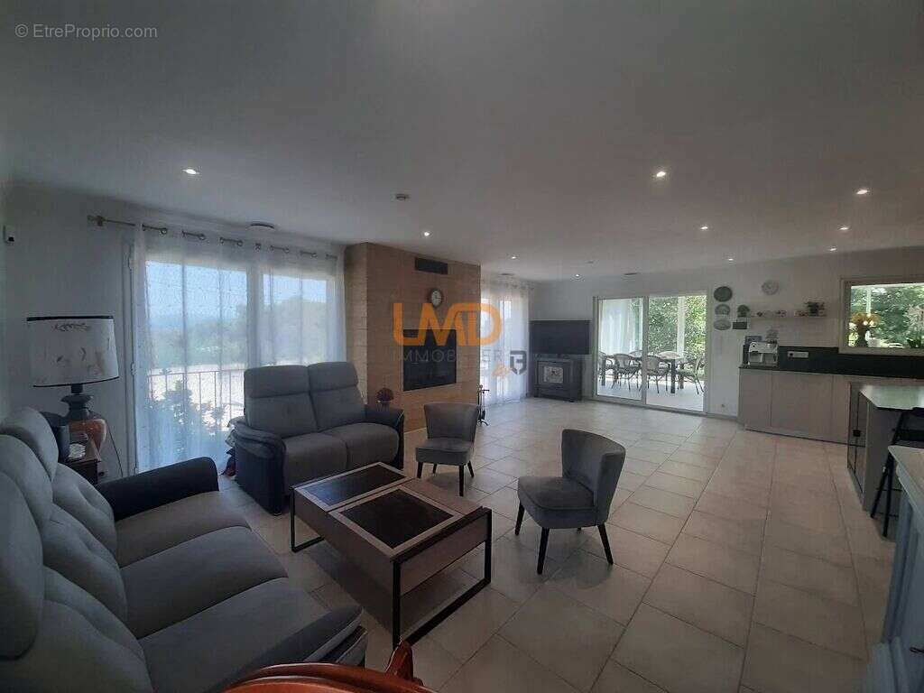 Maison contemporaine  avec vue sur la porte des Cévennes - photo 4