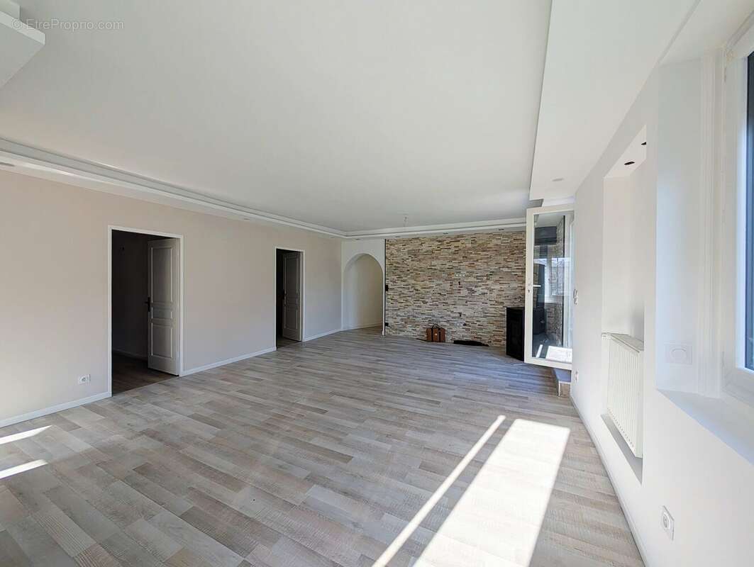 Appartement à CLUSES