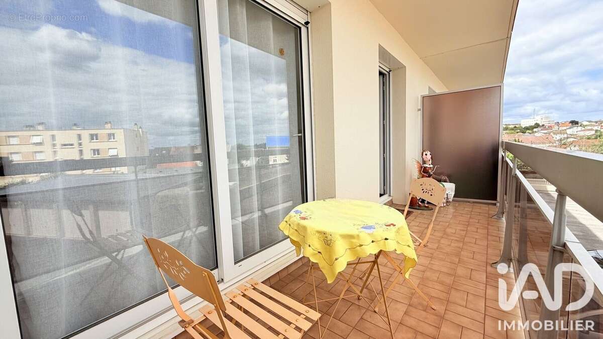 Appartement 83 m² à Limoges  - photo 8