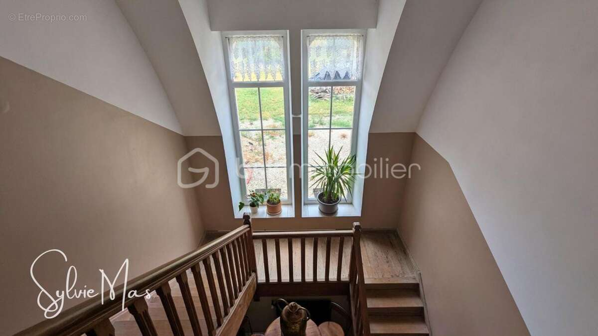 Maison de Maître 264 m² sur 1,2 ha, piscine, panneaux solaires - photo 10