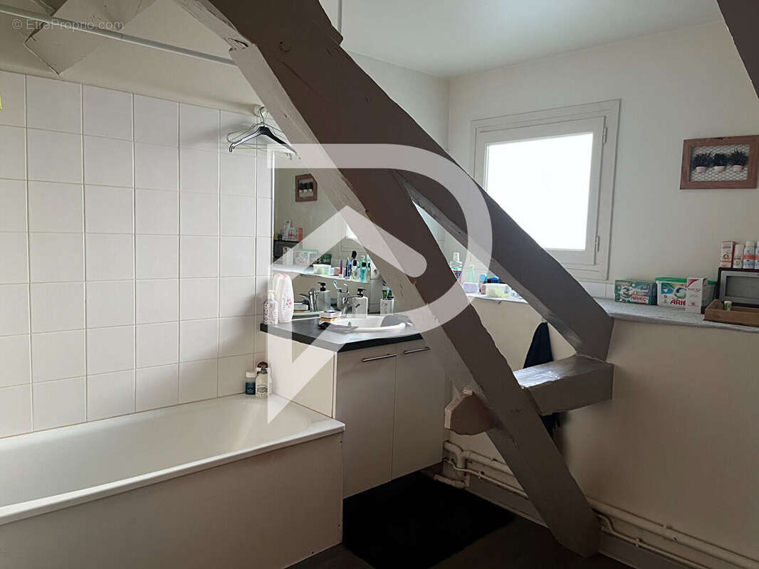 Appartement à OLORON-SAINTE-MARIE