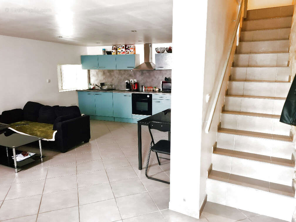 Maison à PAULHAN
