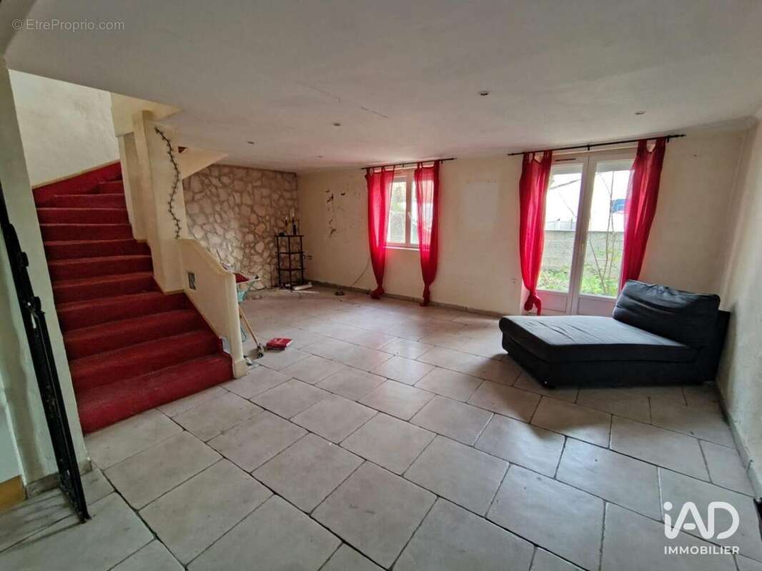 Photo 9 - Maison à CAUMONT-SUR-DURANCE