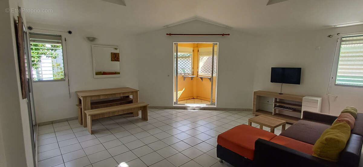 Appartement à LE GOSIER
