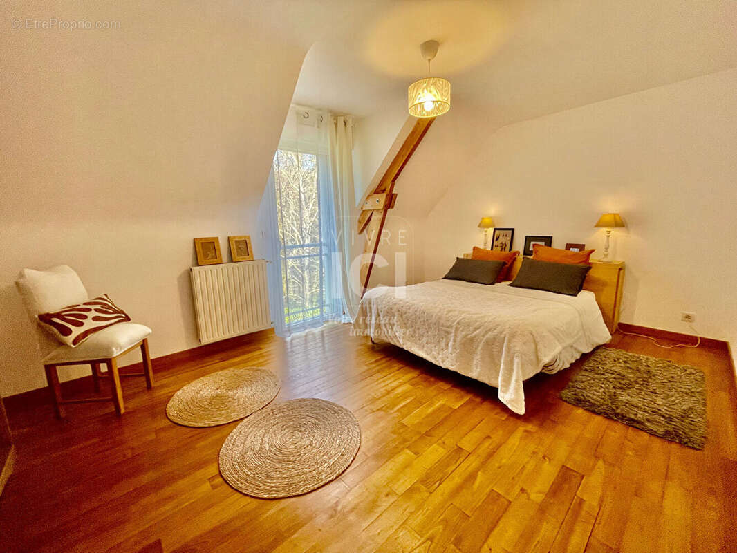 Maison à LA CHAPELLE-SUR-ERDRE