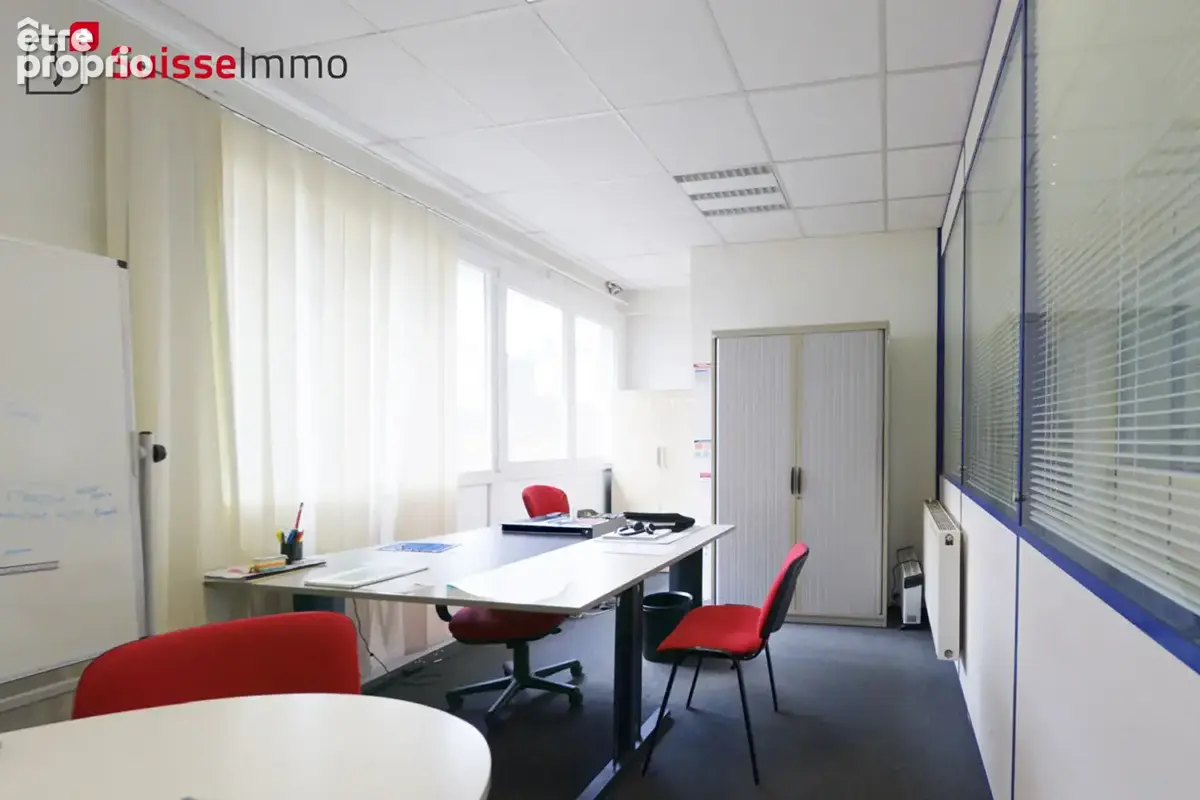 Local commercial  120 m2 - photo 9