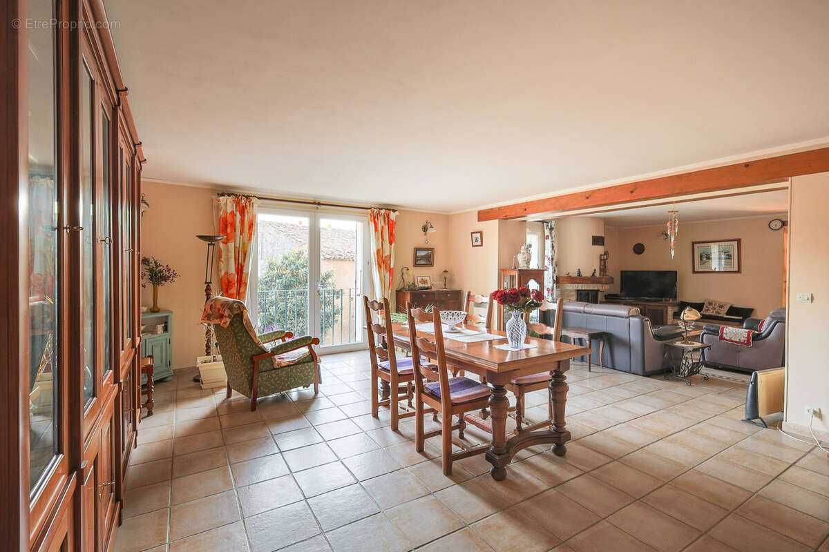 Maison à SAINT-MARTIN-DE-CASTILLON