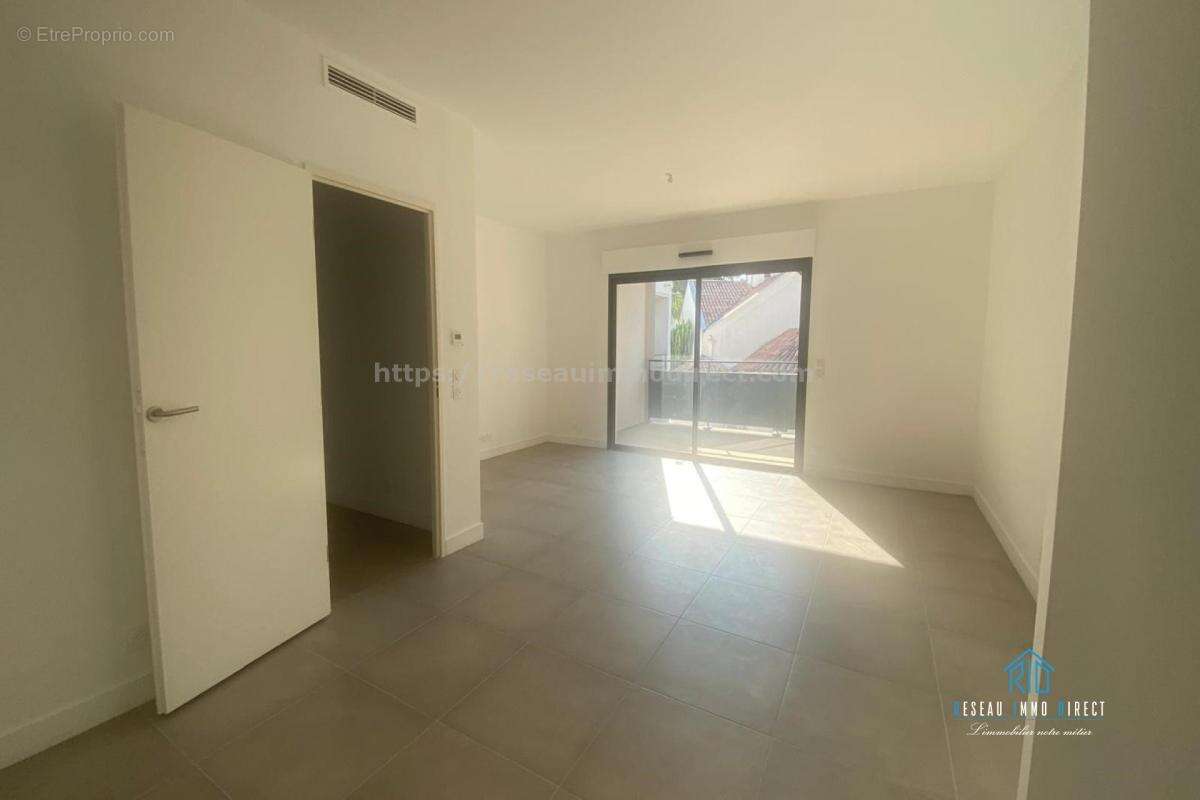 Appartement à SAINT-RAPHAEL