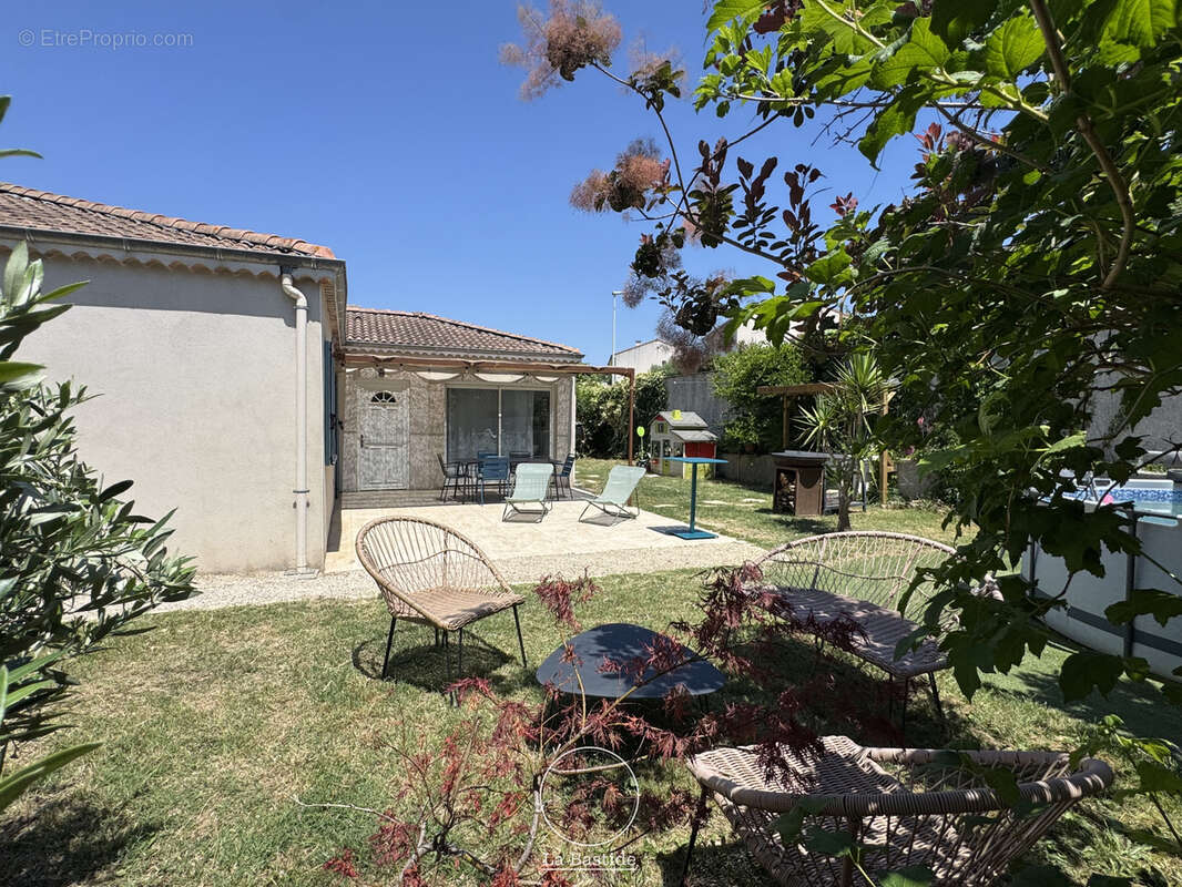 Maison à MALATAVERNE