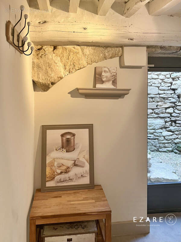 Maison à GORDES