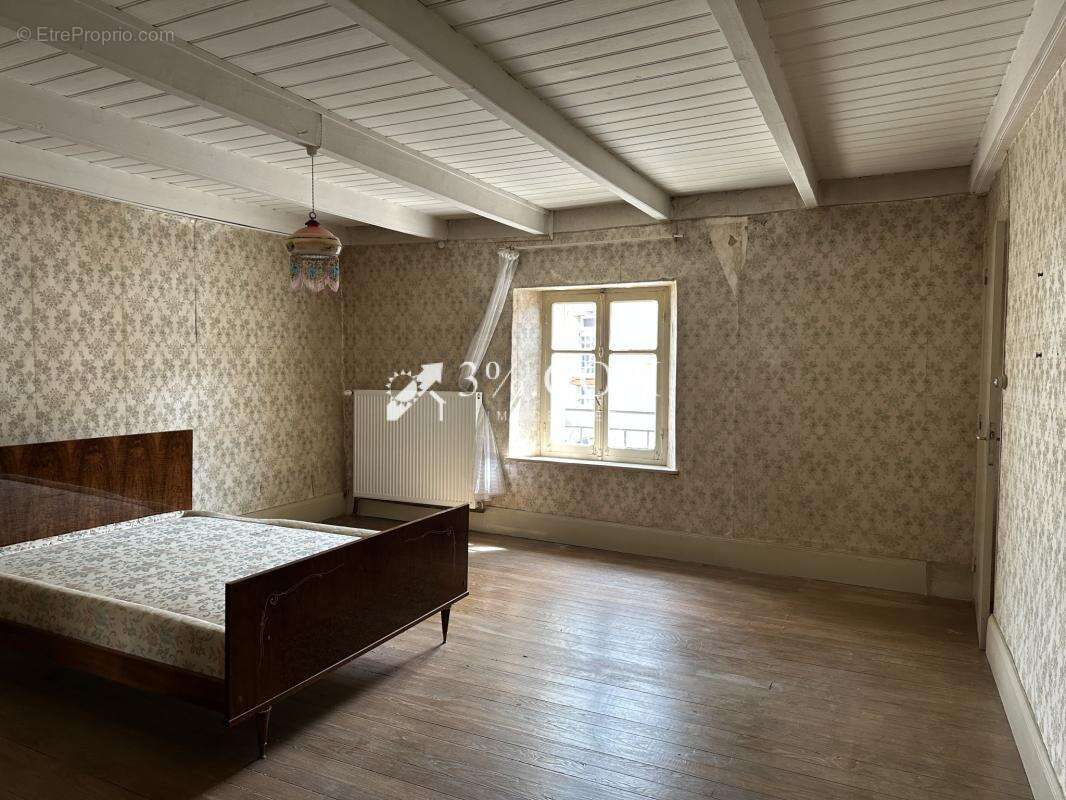 Maison à PAREY-SOUS-MONTFORT