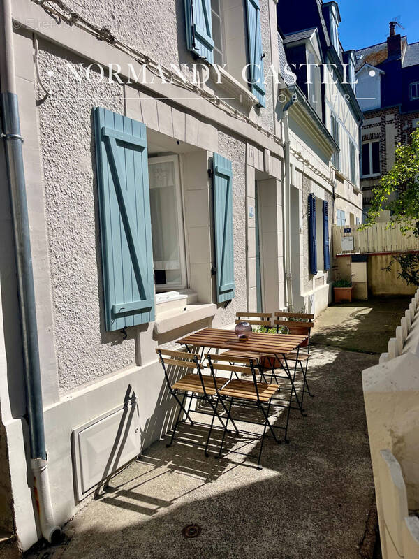 Maison à TROUVILLE-SUR-MER