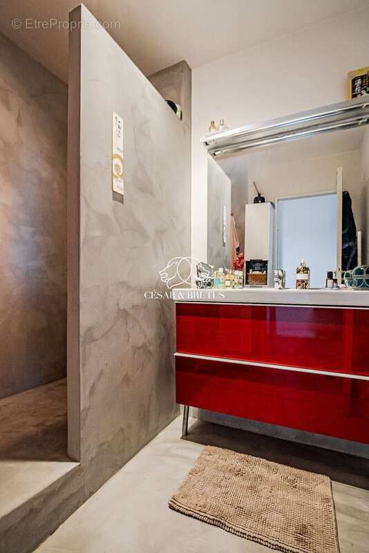 Appartement à LYON-4E