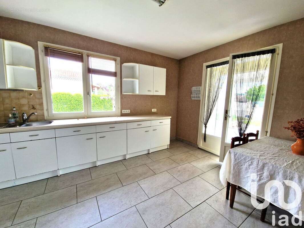 Photo 6 - Maison à LIVRON-SUR-DROME