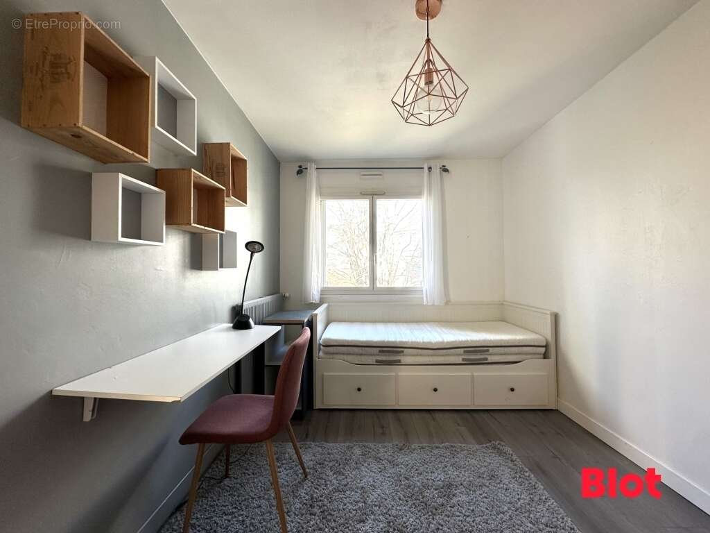 Appartement à REZE
