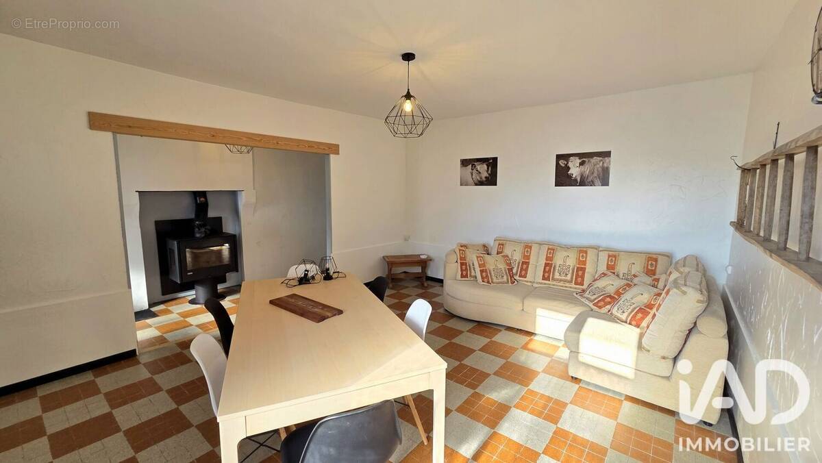 Photo 1 - Maison à CHAILLAC