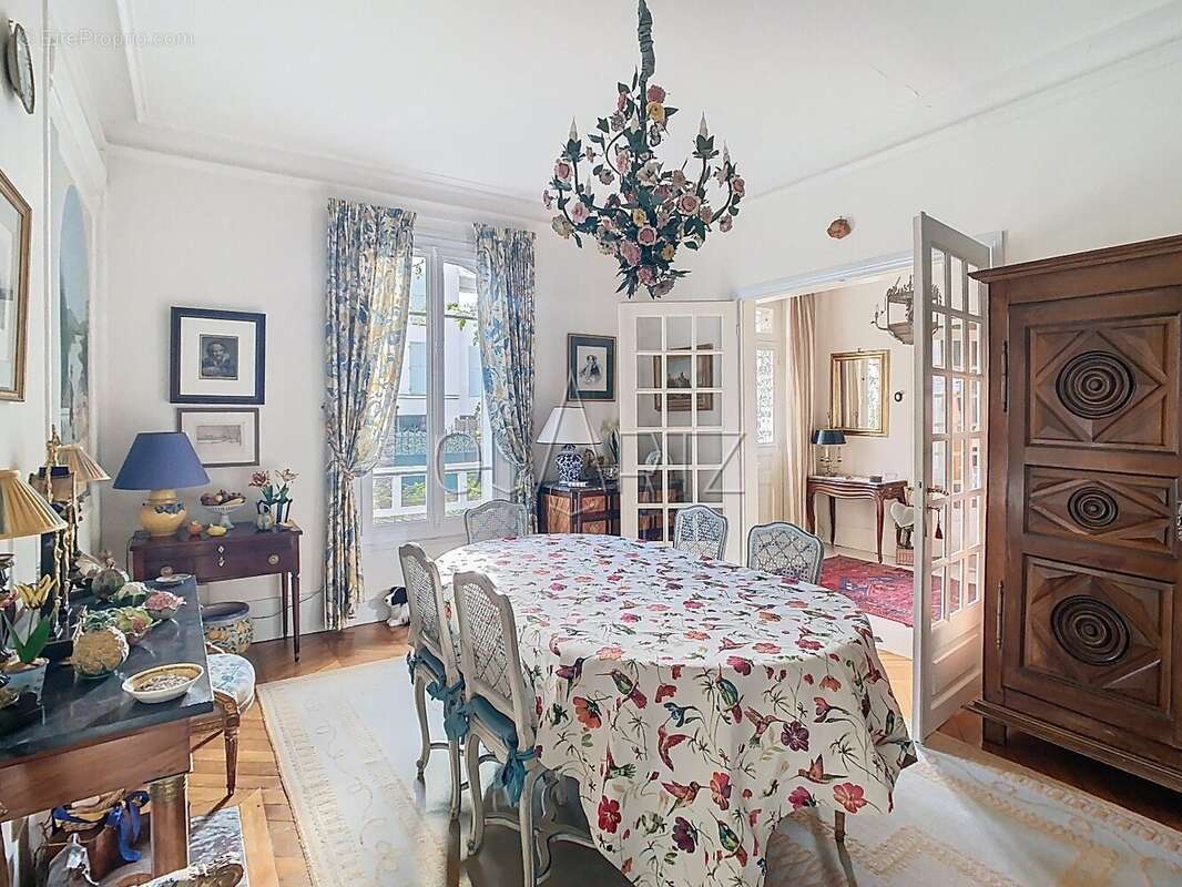 Maison à LE CHESNAY