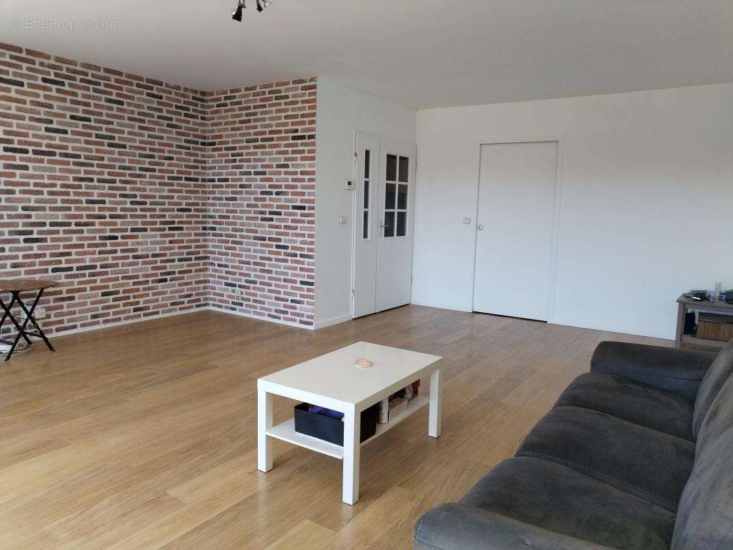 Appartement à GUYANCOURT