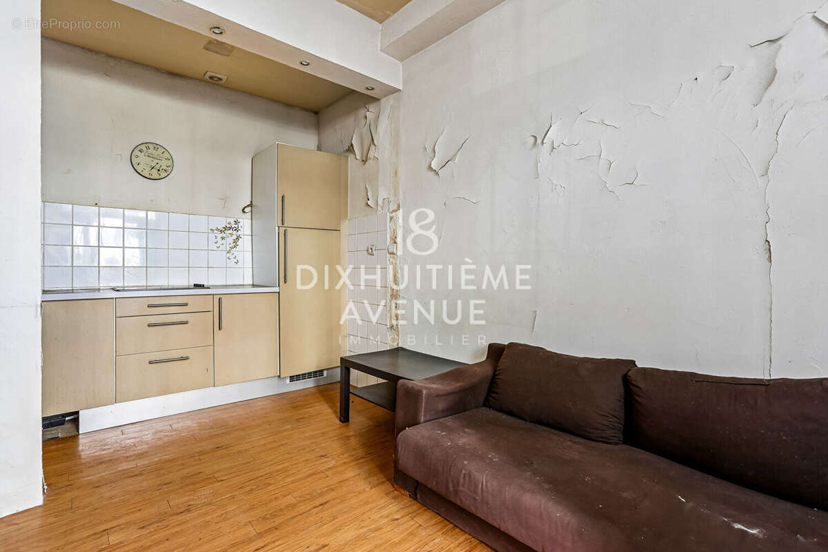 Appartement à PARIS-18E