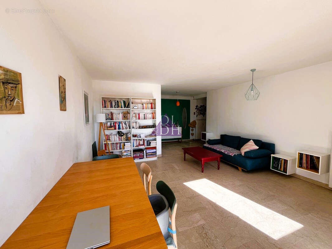 Appartement à HYERES