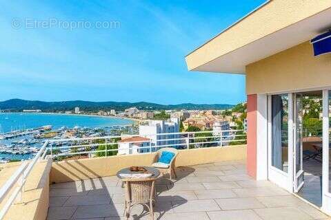 Appartement 109 m² à Le Lavandou  - photo 2