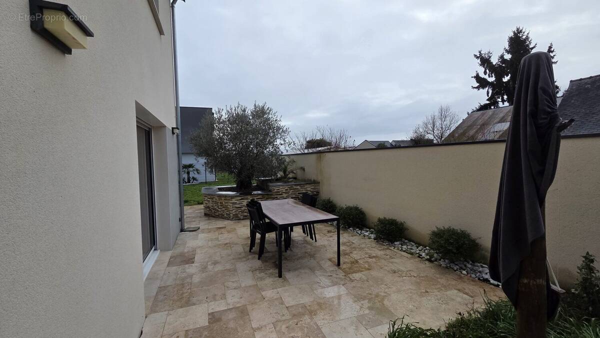 Maison à BEAUFORT-EN-VALLEE