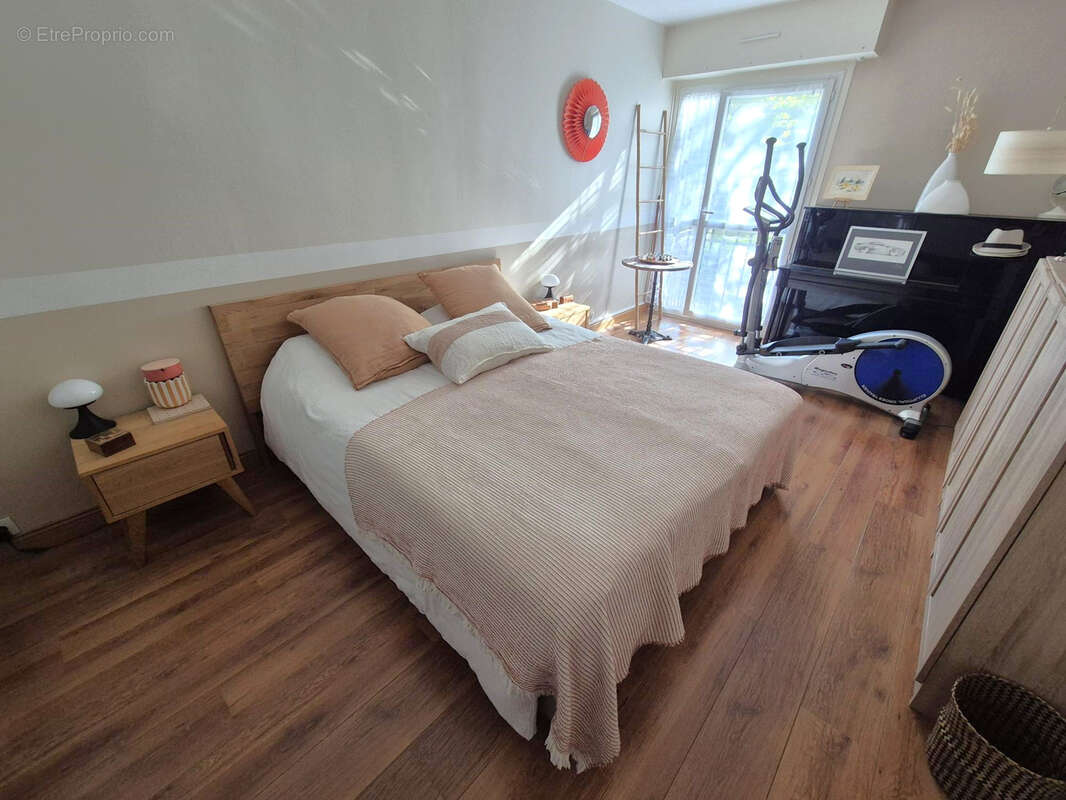 Appartement à VELIZY-VILLACOUBLAY