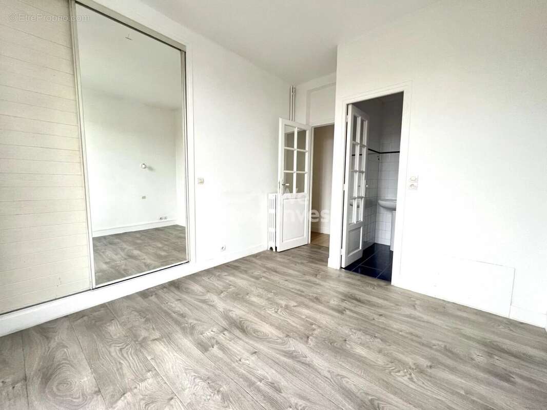 Appartement à COLOMBES