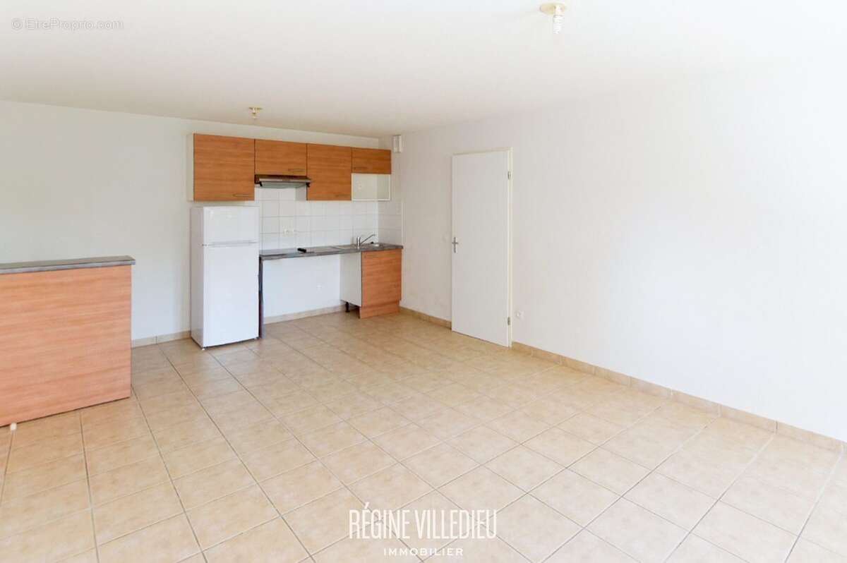 Appartement à TOURLAVILLE