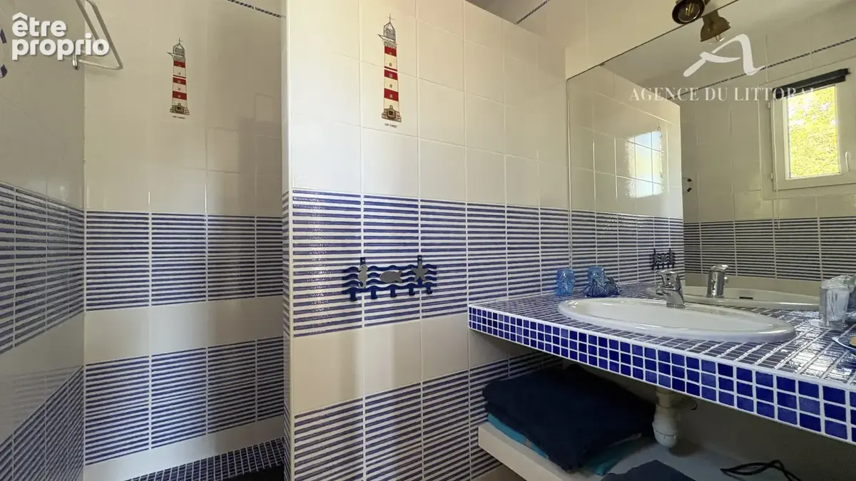 Maison 6 pièces de 175 m2  Andernos-les-Bains - photo 11