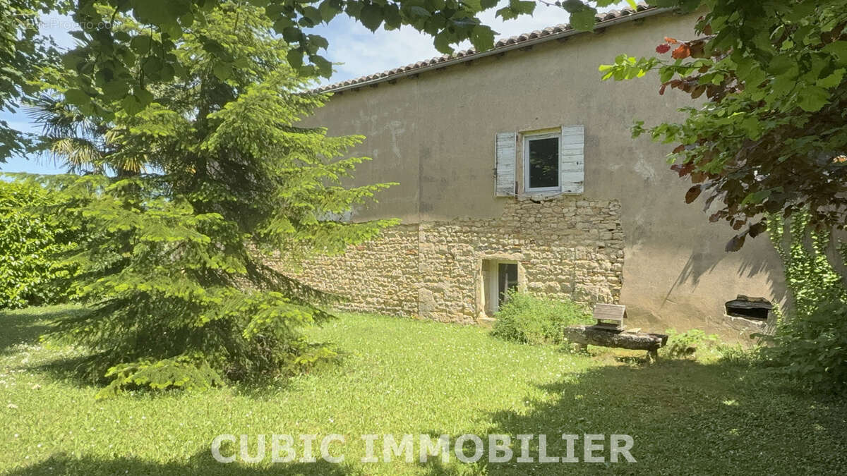 Maison à DENICE