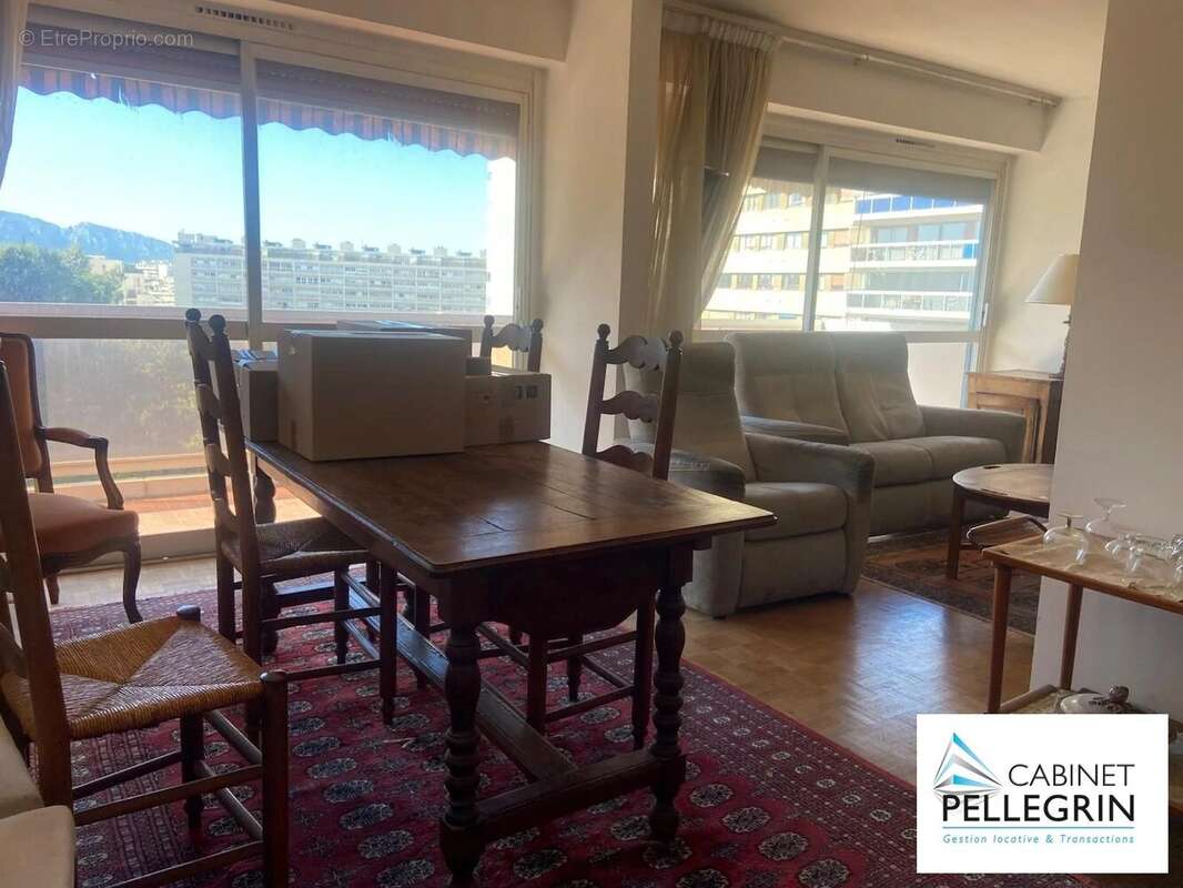 Appartement à MARSEILLE-6E