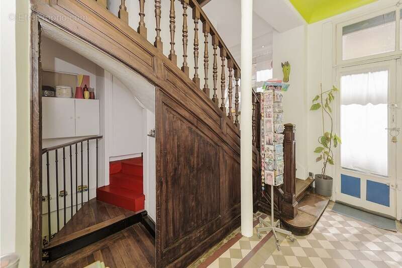 Appartement à PARIS-9E