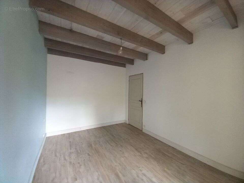 Maison 145 m² à Seissan  - photo 7