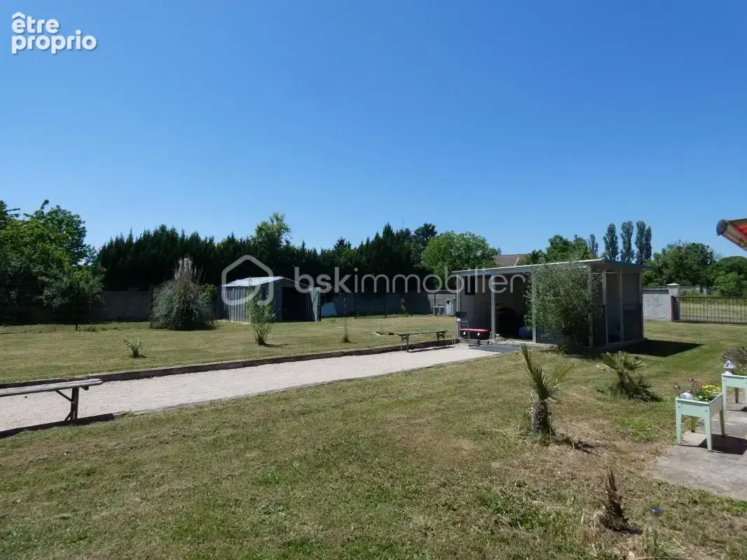 Maison contemporaine de plain-pied – 209 m² – 6 chambres – Plancher chauffant rafraîchissant – DPE A - photo 10