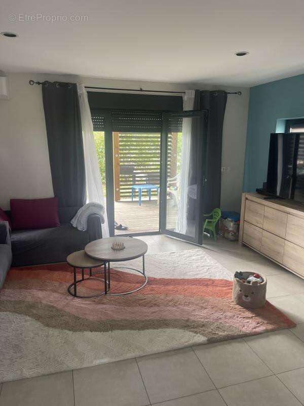 Lespinasse Appartement de type 3 avec son jardin - photo 2