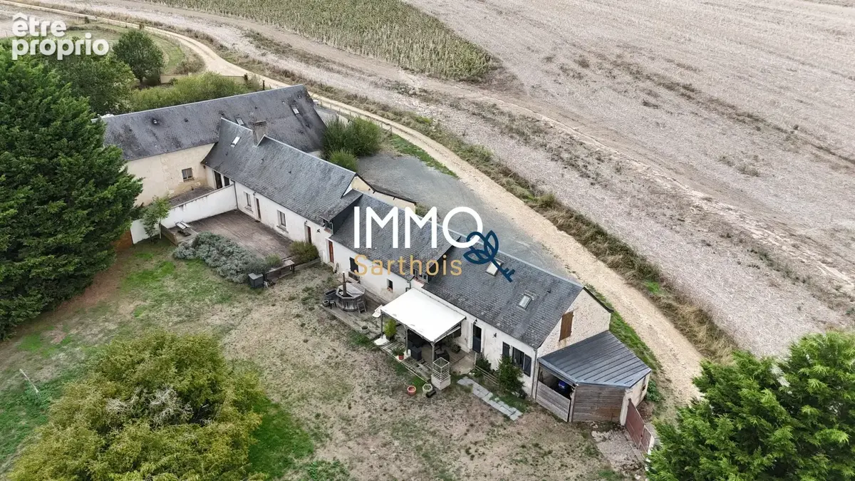 Maison 17 pièces 600 m² à vendre à Beaumont-Pied-De-Boeuf (72500) - photo 3