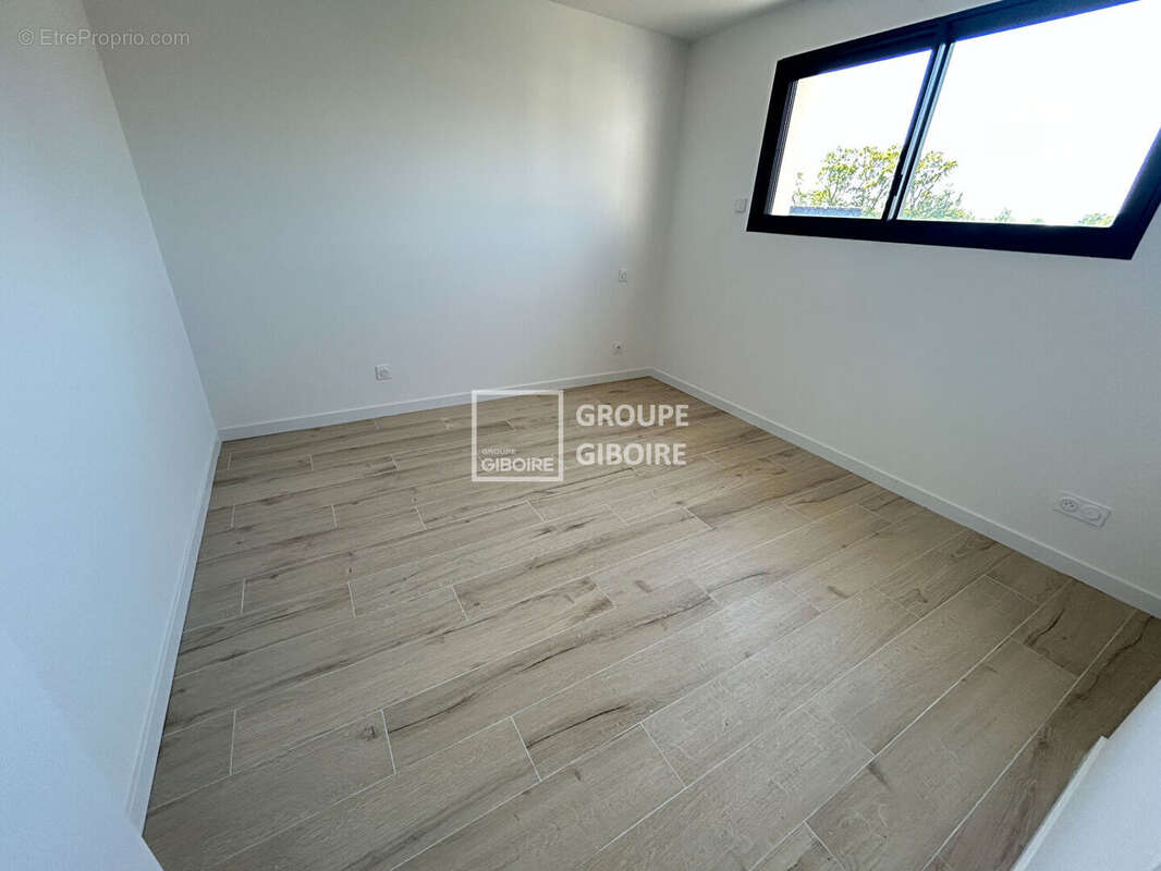 Maison à THORIGNE-FOUILLARD