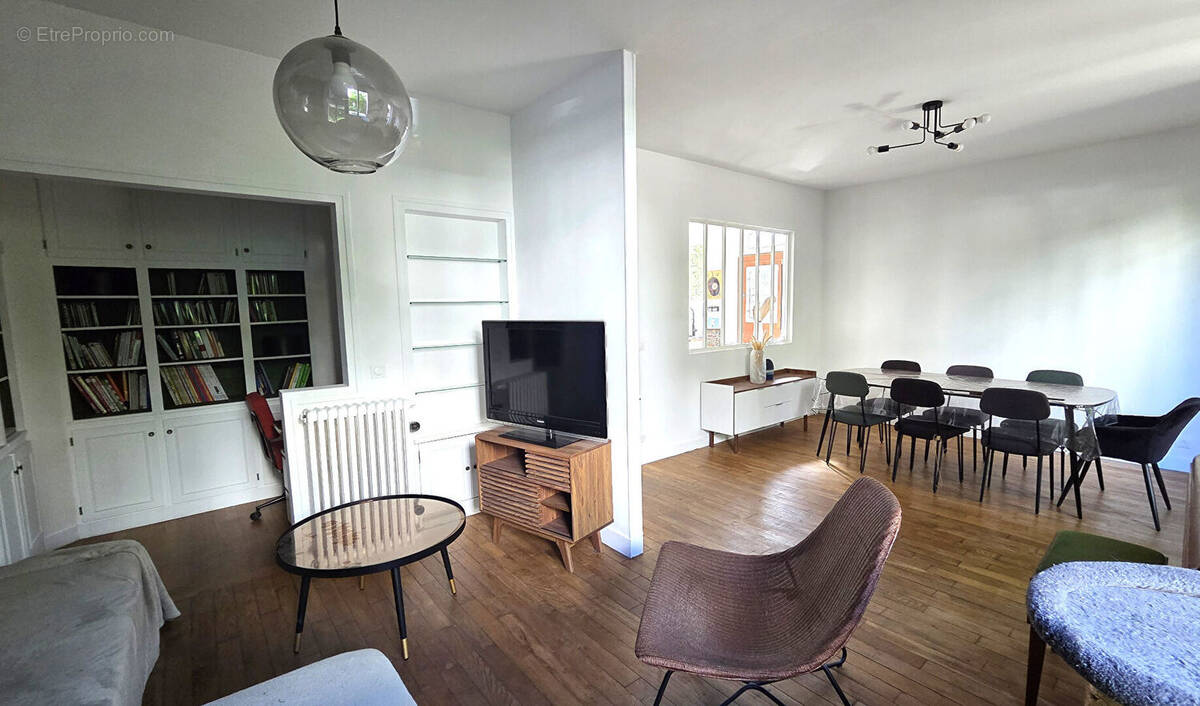 Maison à HOUILLES