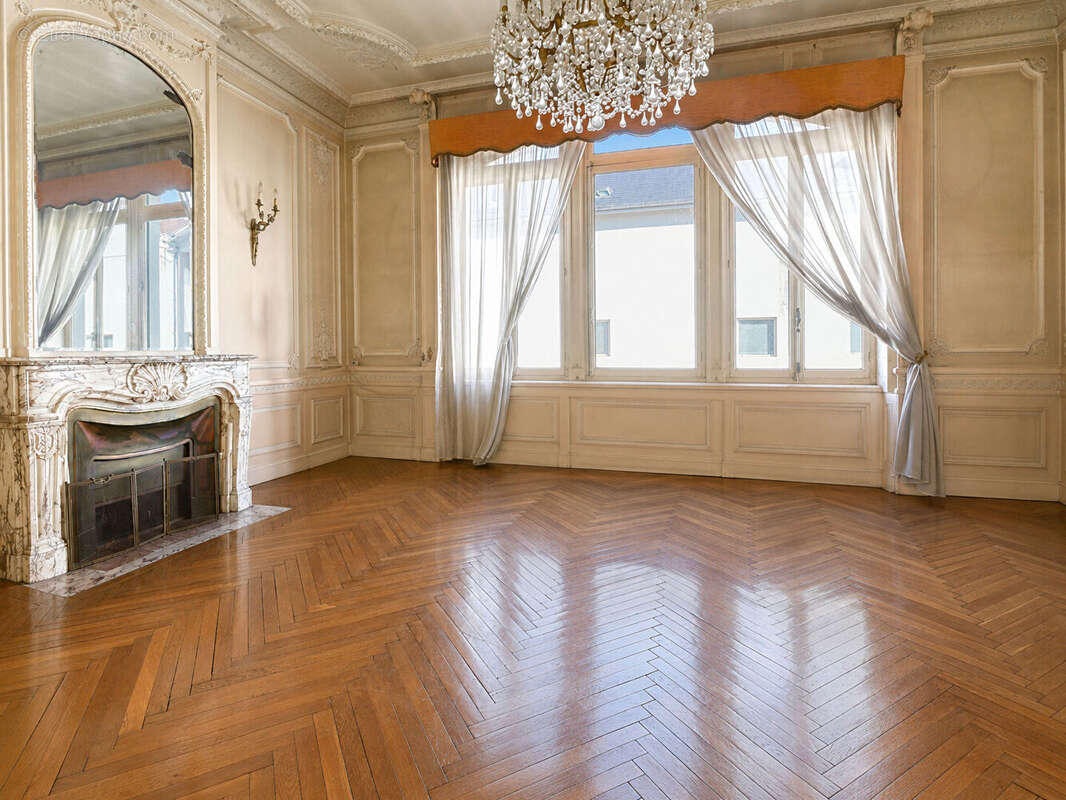 Commerce à LYON-7E