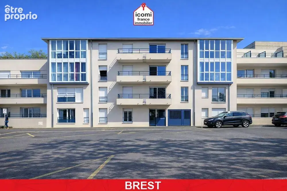 Finistere - brest (29200) - a vendre - appartement 42m² - 1 chambre -  - bourg de lambezelec - ascenseur - proche commerces - photo 3