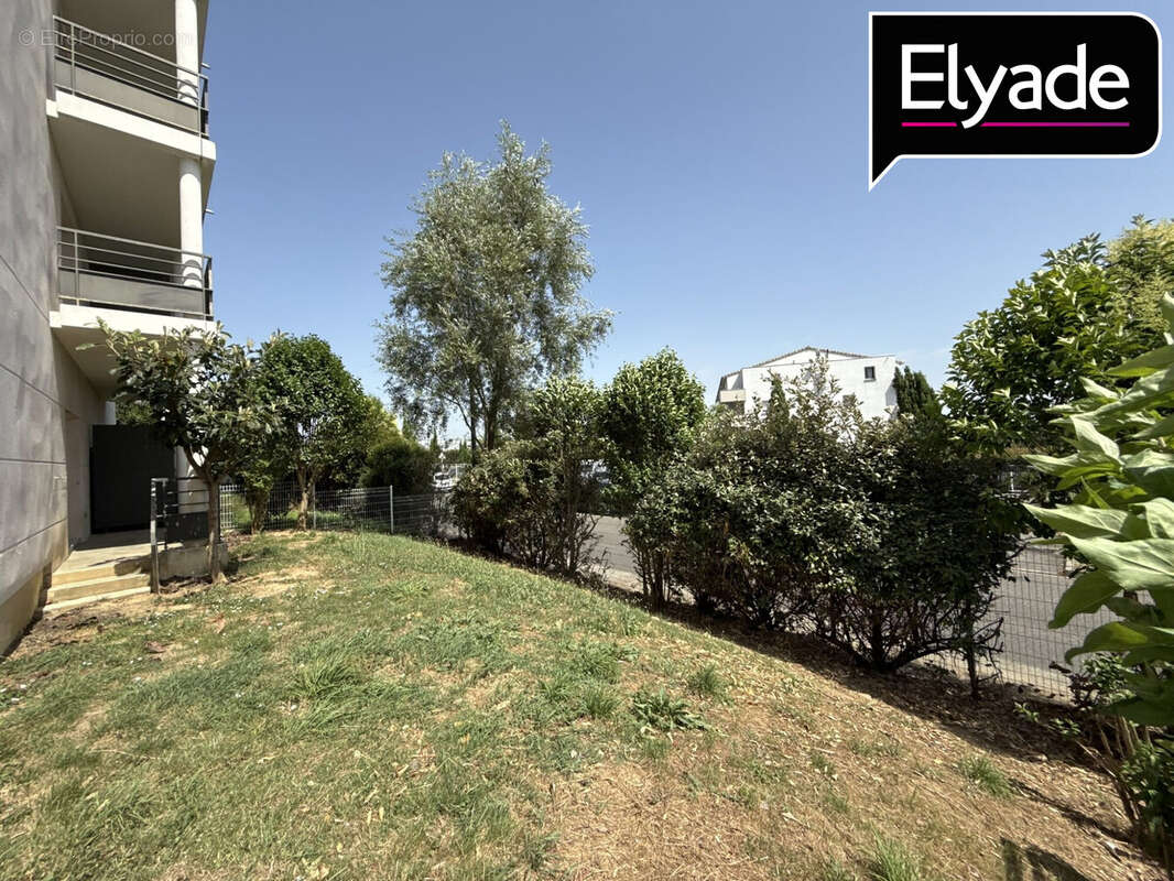 Appartement à CORNEBARRIEU