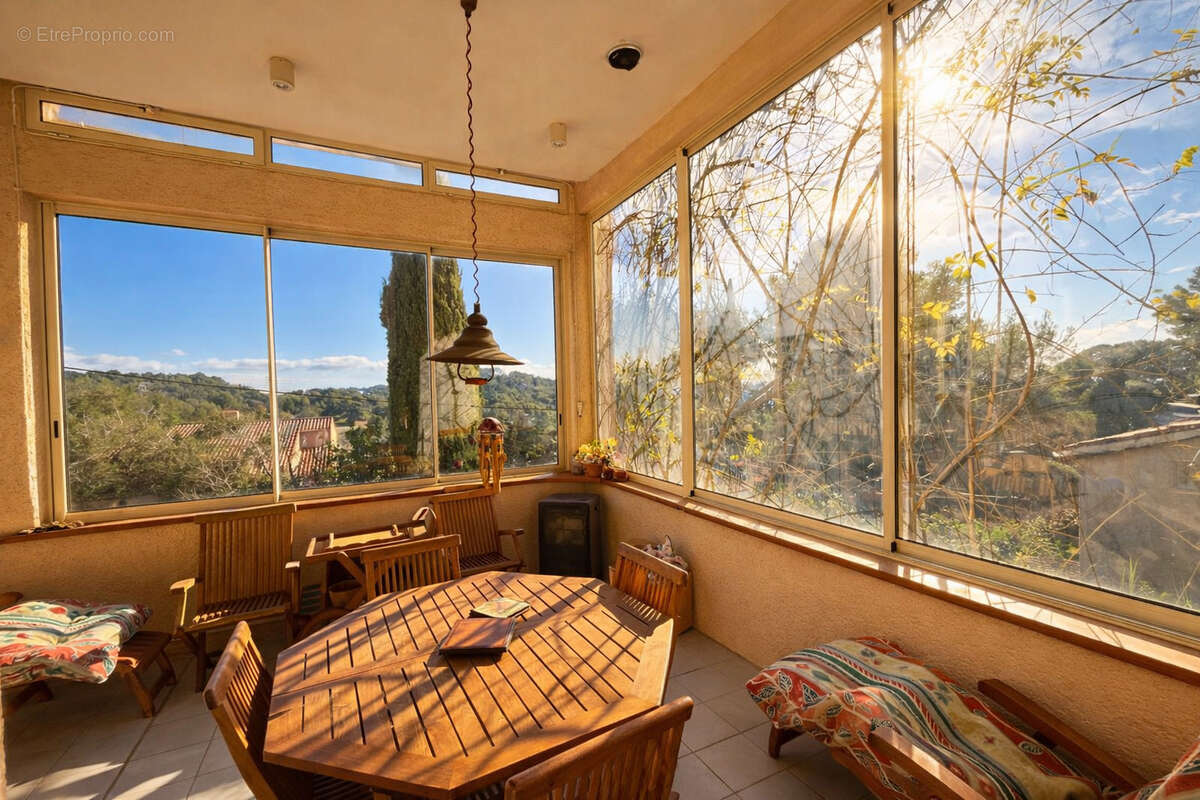 Maison à SAINT-MANDRIER-SUR-MER