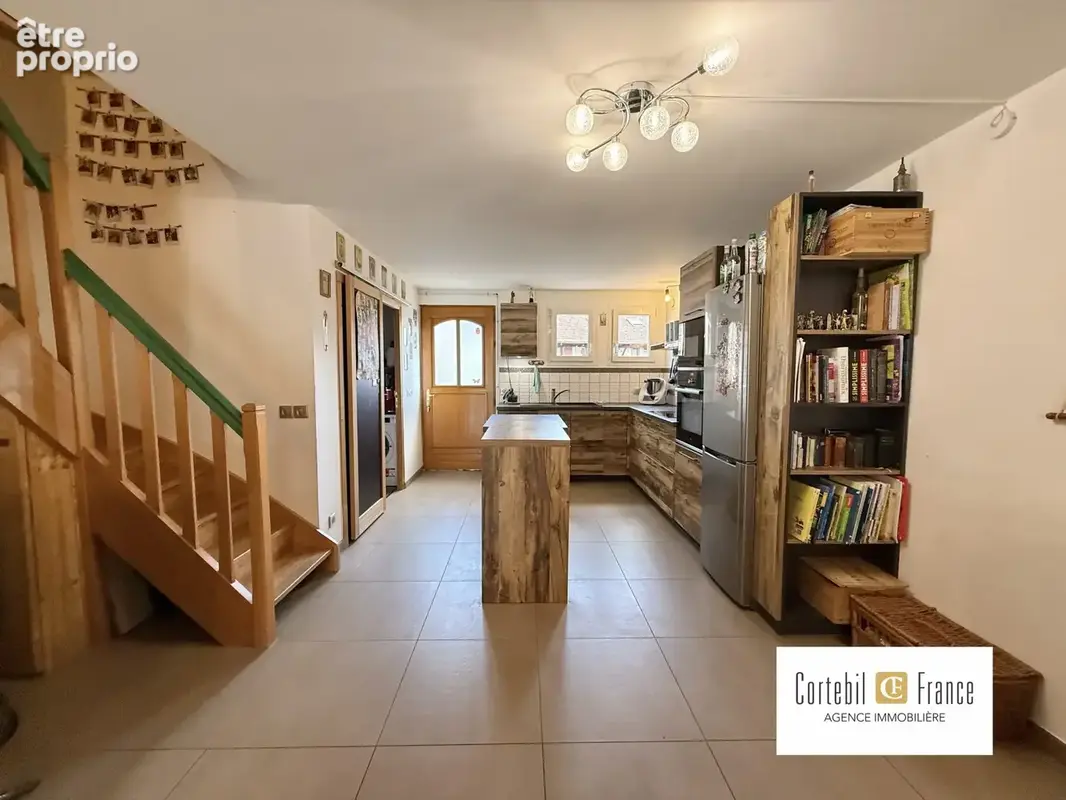 Maison 4 pièces 110 m² à vendre à Cernex (74350) - photo 7