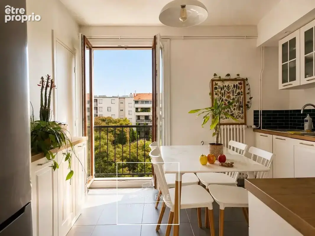 Toulouse busca saint-michel grand t3 traversant de 80 m² avec balcon et cave rue magendie - photo 7