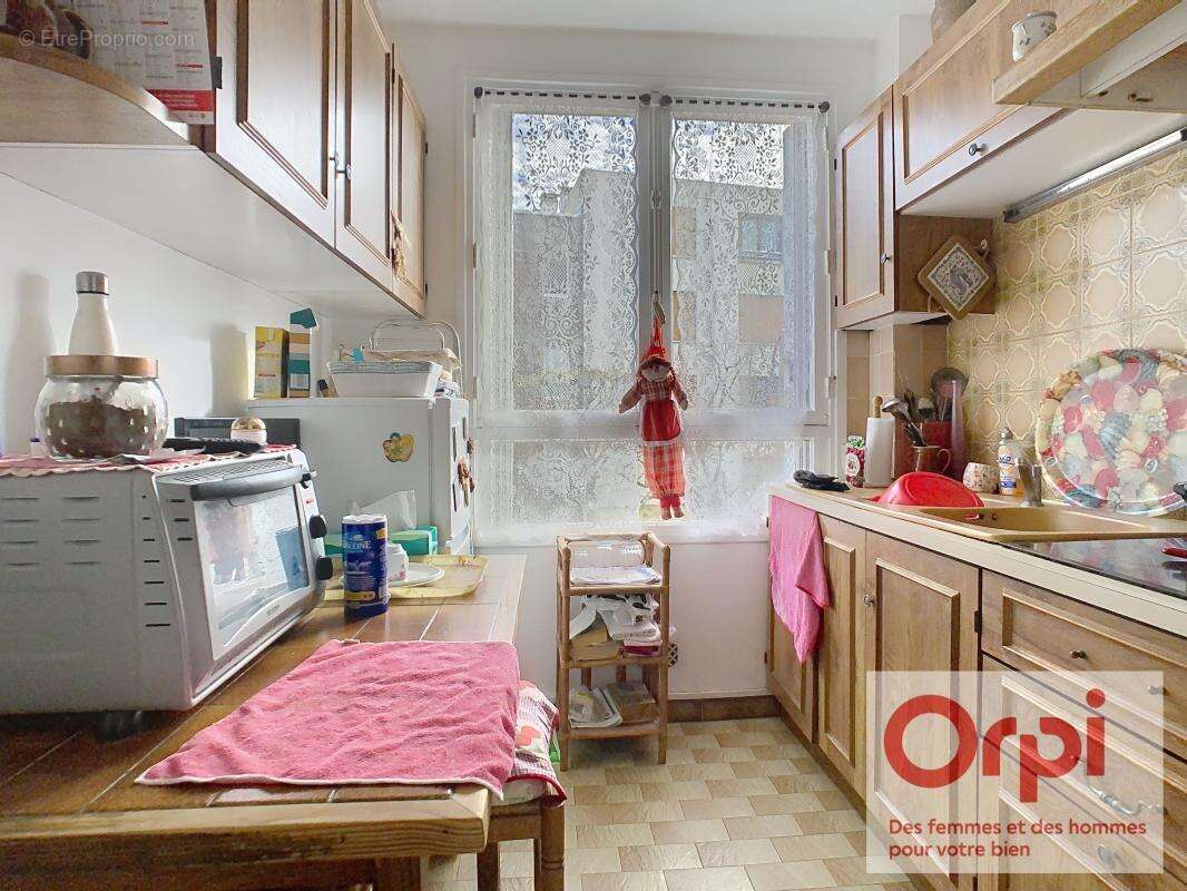 Appartement à ISSY-LES-MOULINEAUX