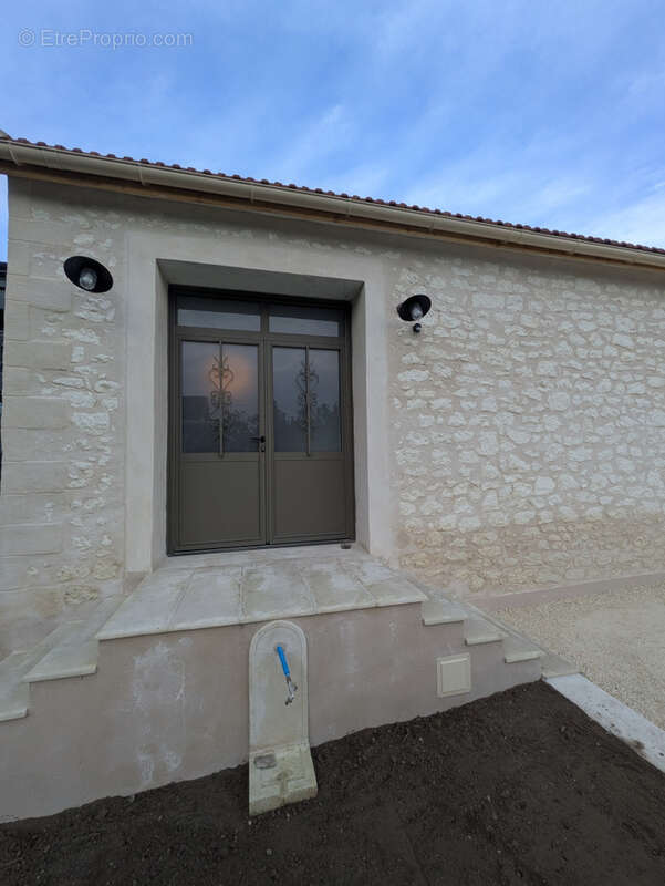 Maison à SAINTES