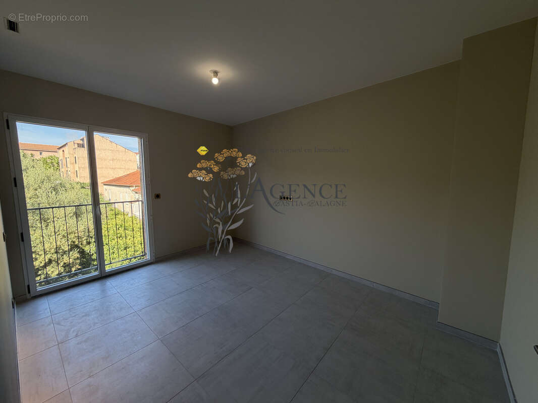 Appartement t3 avec terrasse   saint-florent - photo 5