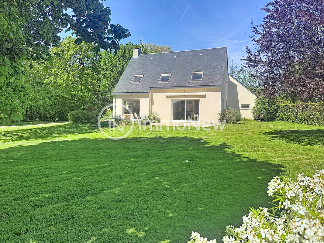 Maison à CAROLLES