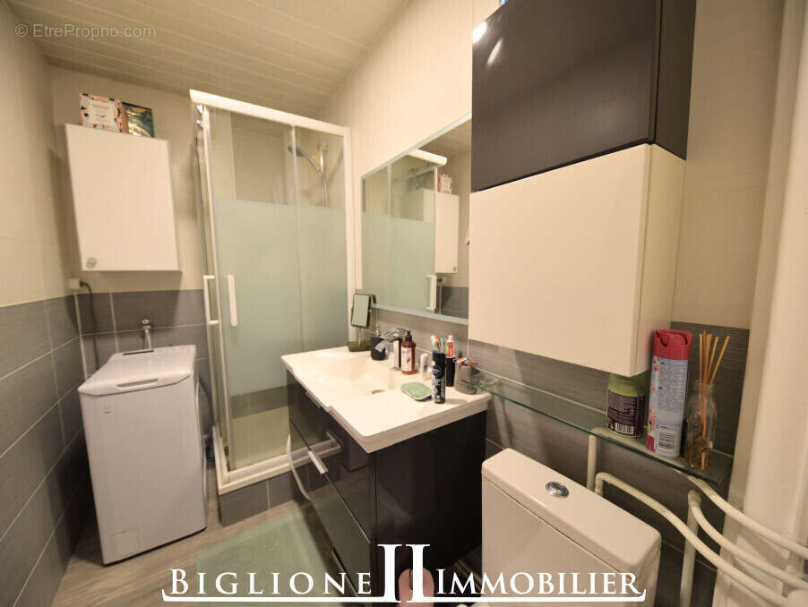 Appartement à COUBRON